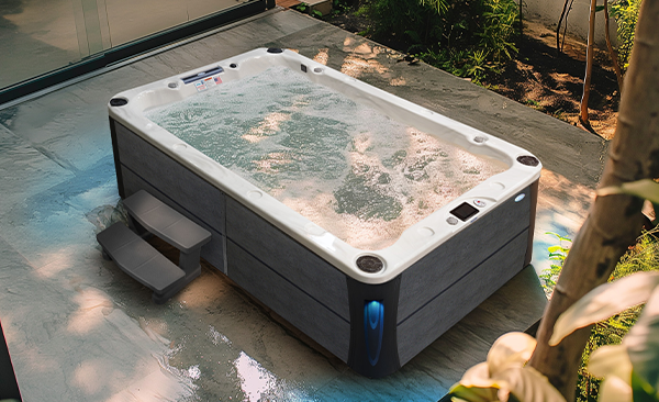 Deck Series Owosso hot tubs for sale